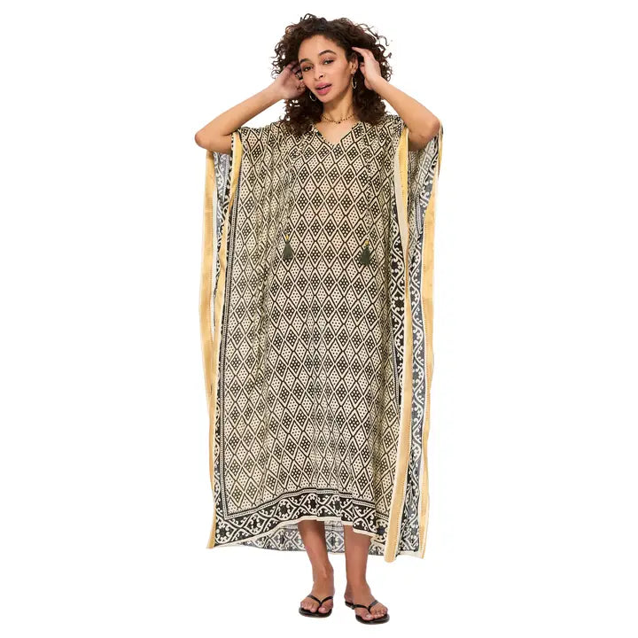 WOMAN IN A KAFTAN FROM UK PLUS SIZE COMPANY