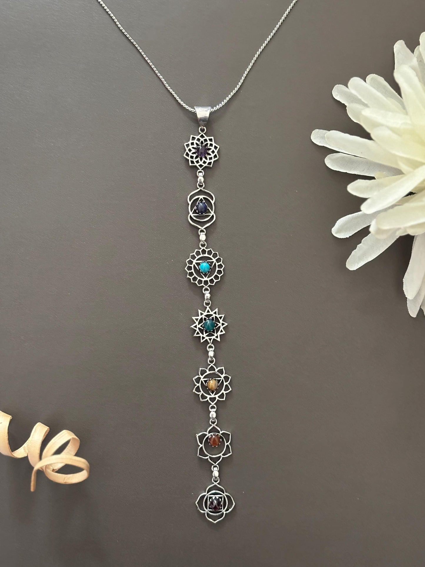 7 Chakra Energy Healing Pendant Necklaces – Gold & Silver Finish