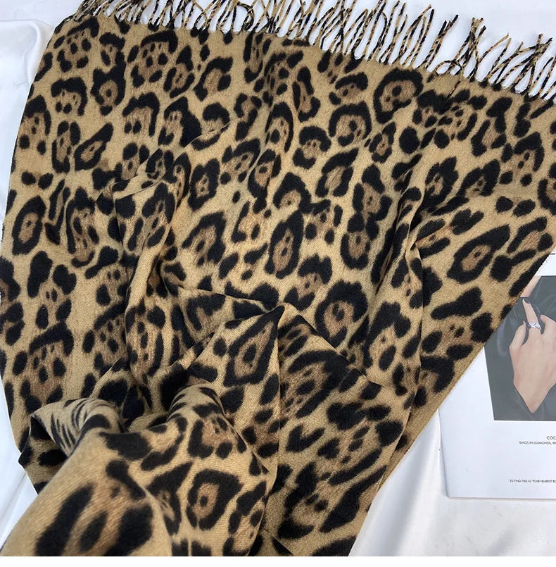 Women Winter Fashion Scarf Leopard Pattern Wraps 70*200cm Shawl