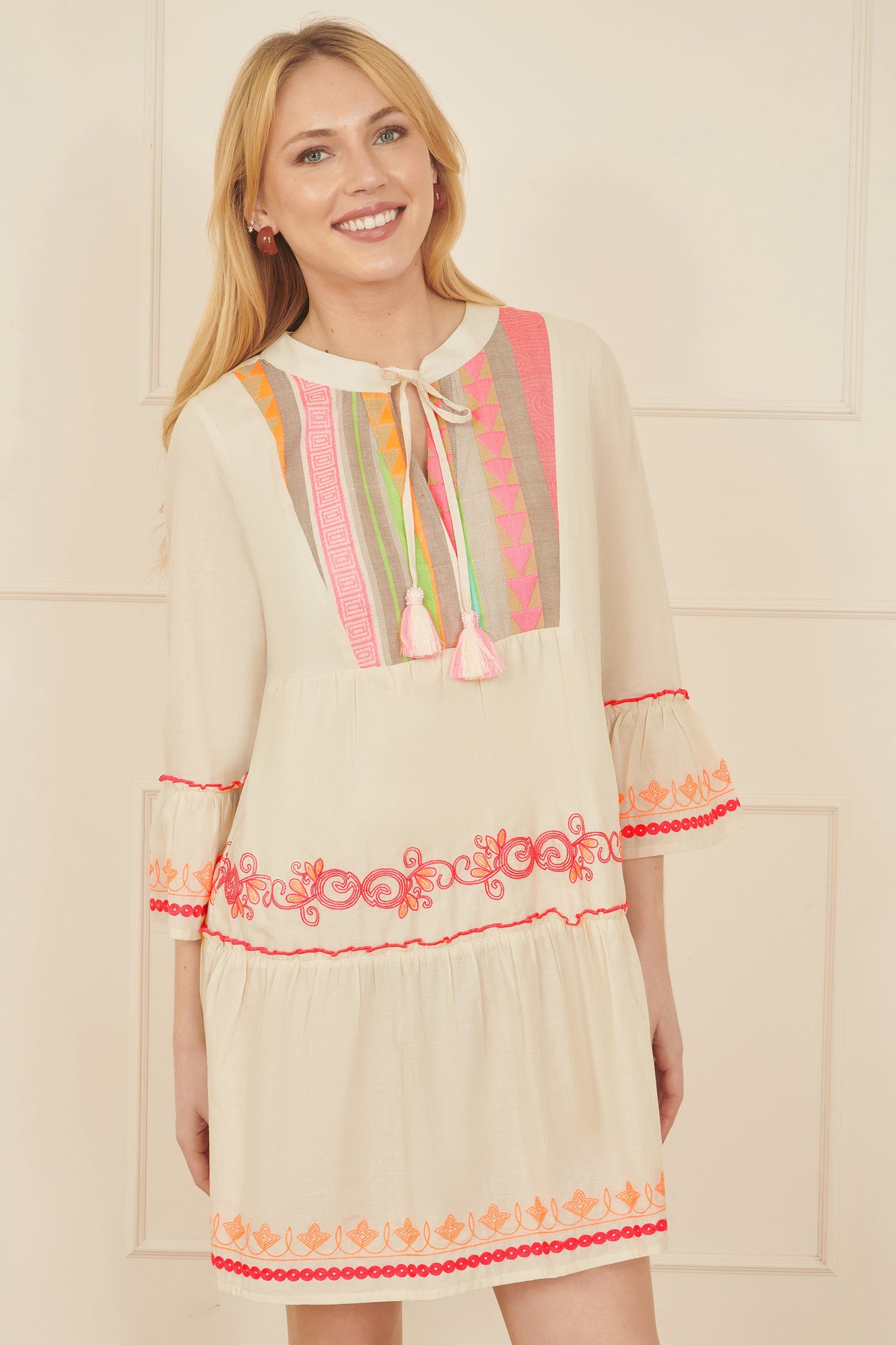 Yumi White Embroidered Cotton Tunic