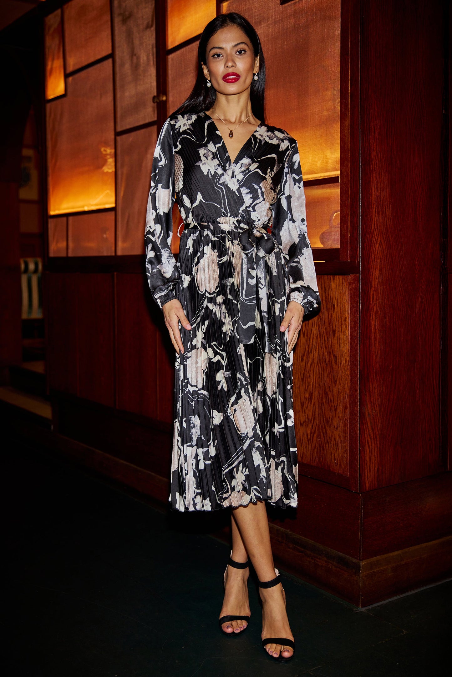 Yumi Black Floral Satin Pleated Midi Dress