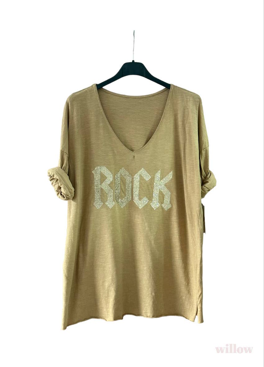 Rock T-shirt: Black