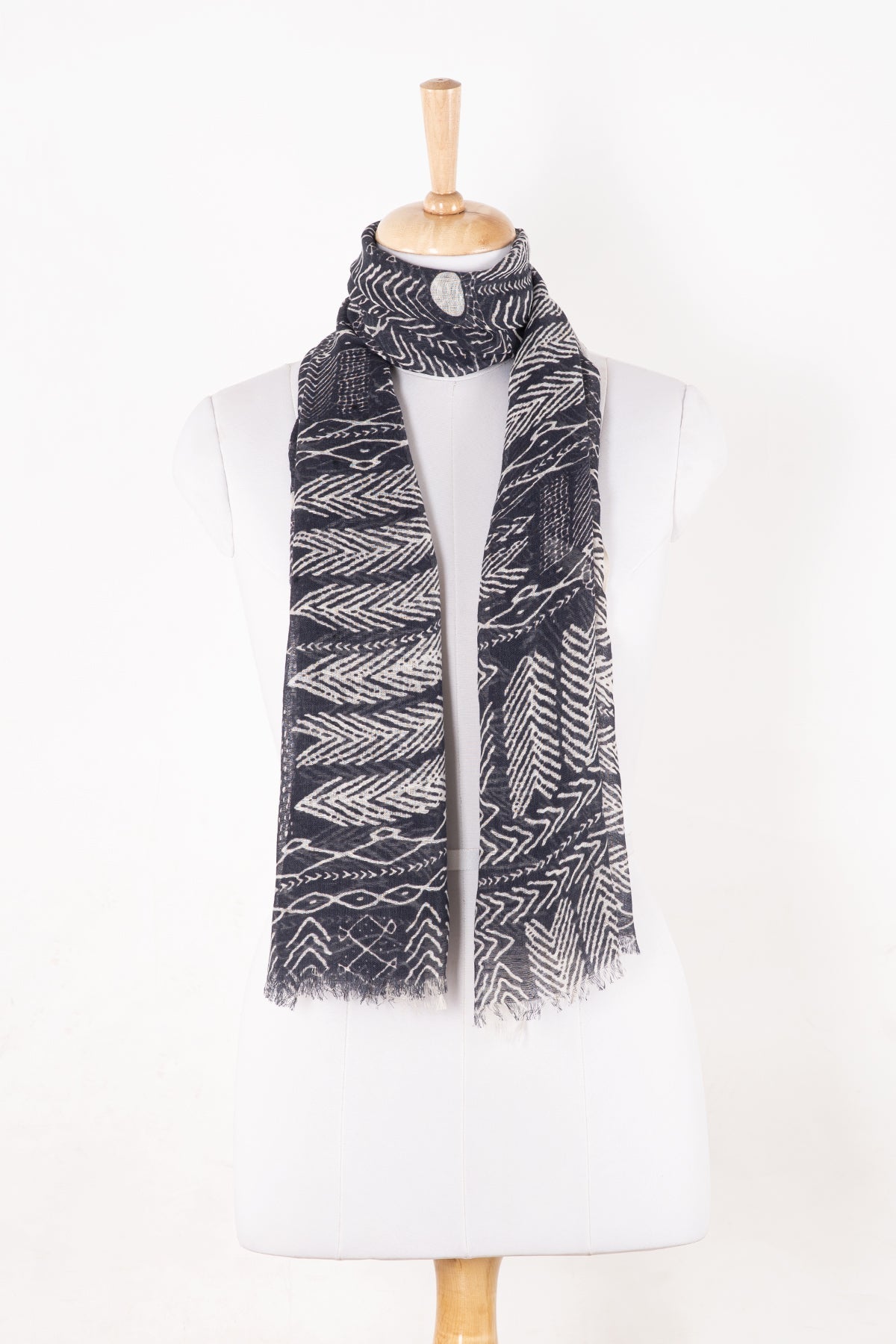 Tribal Print Linen Cotton Scarf - Black