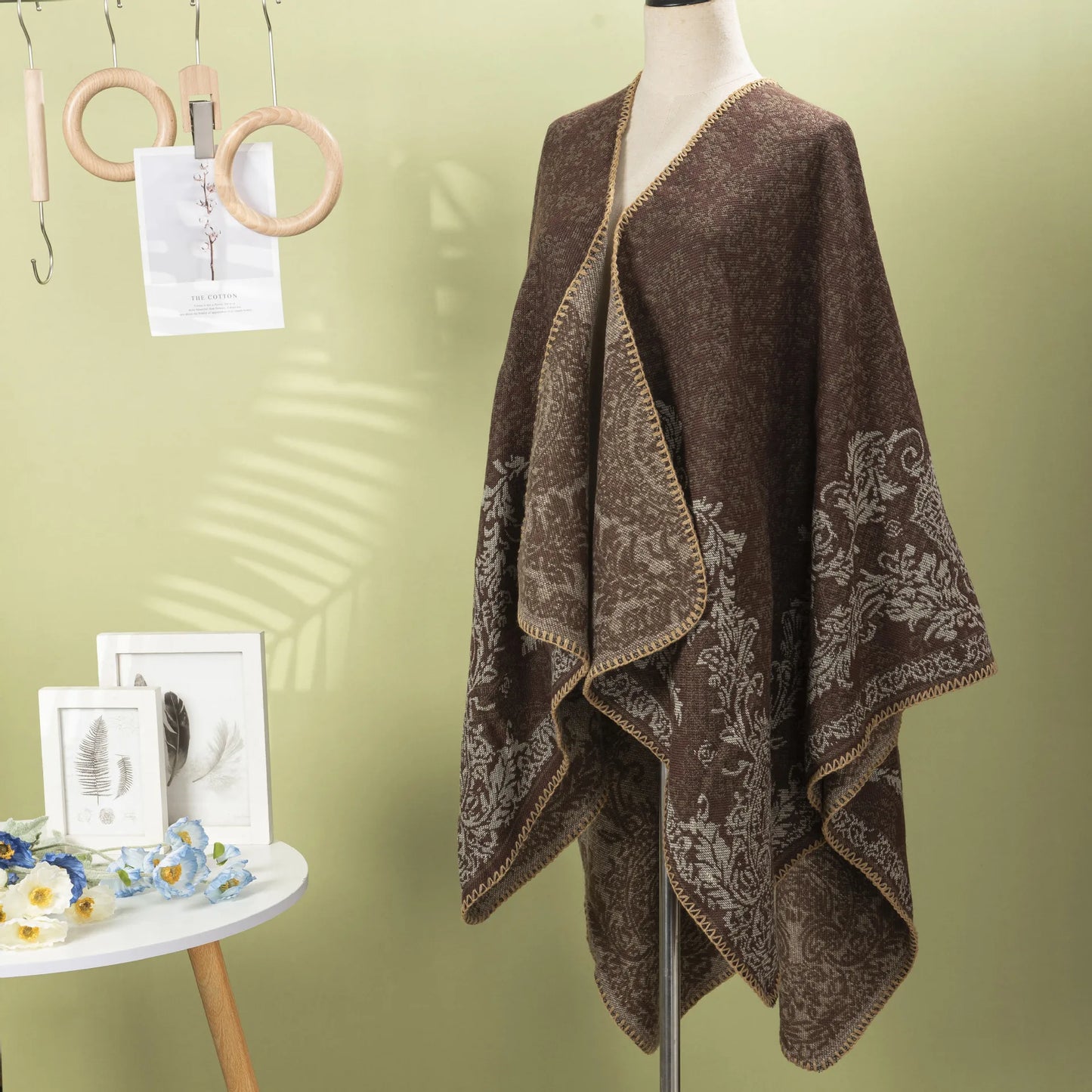 Ethnic Pattern Shawl Cape, Vintage Style Windproof Scarf for Women, Outdoor Travel Poncho & Cardigan