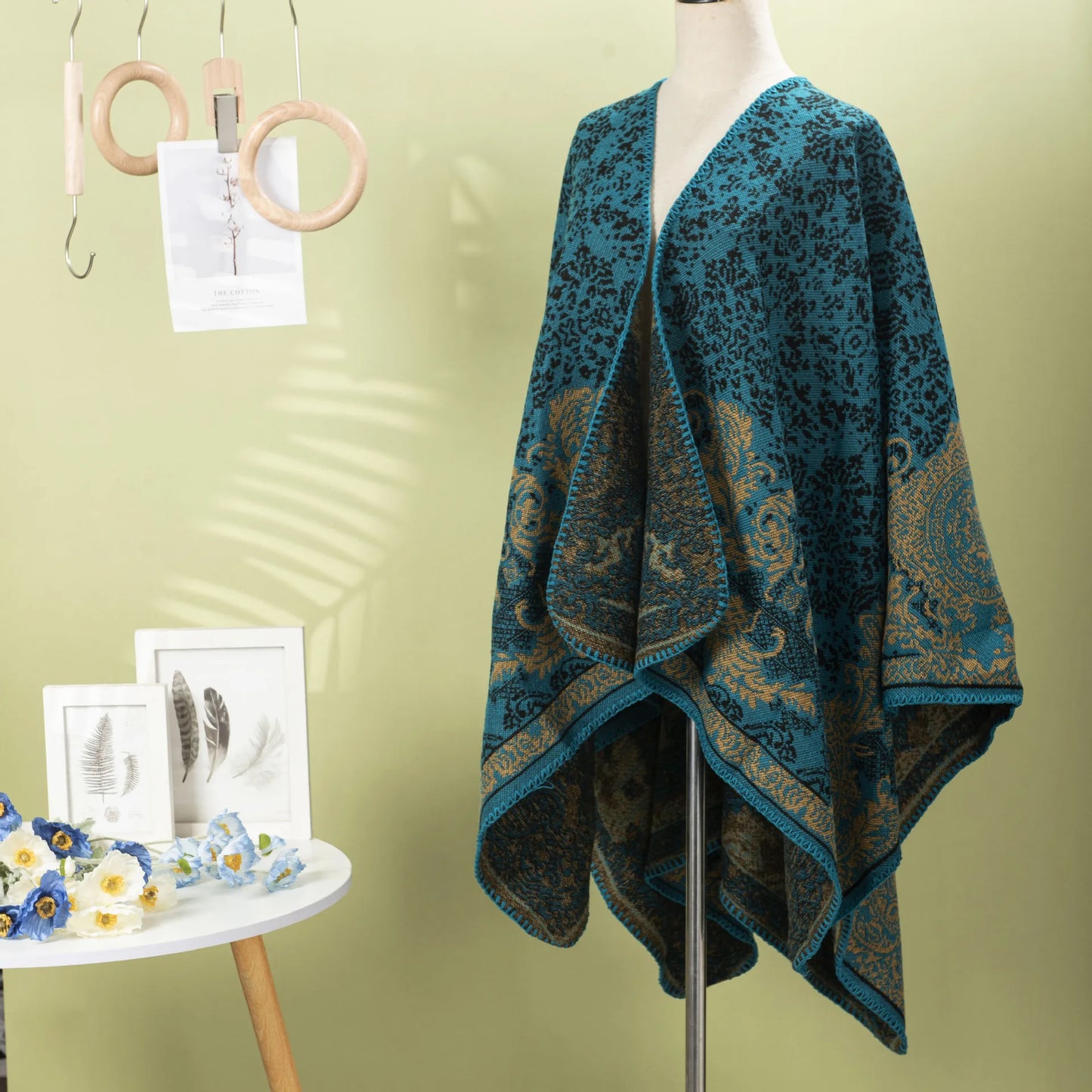 Ethnic Pattern Shawl Cape, Vintage Style Windproof Scarf for Women, Outdoor Travel Poncho & Cardigan