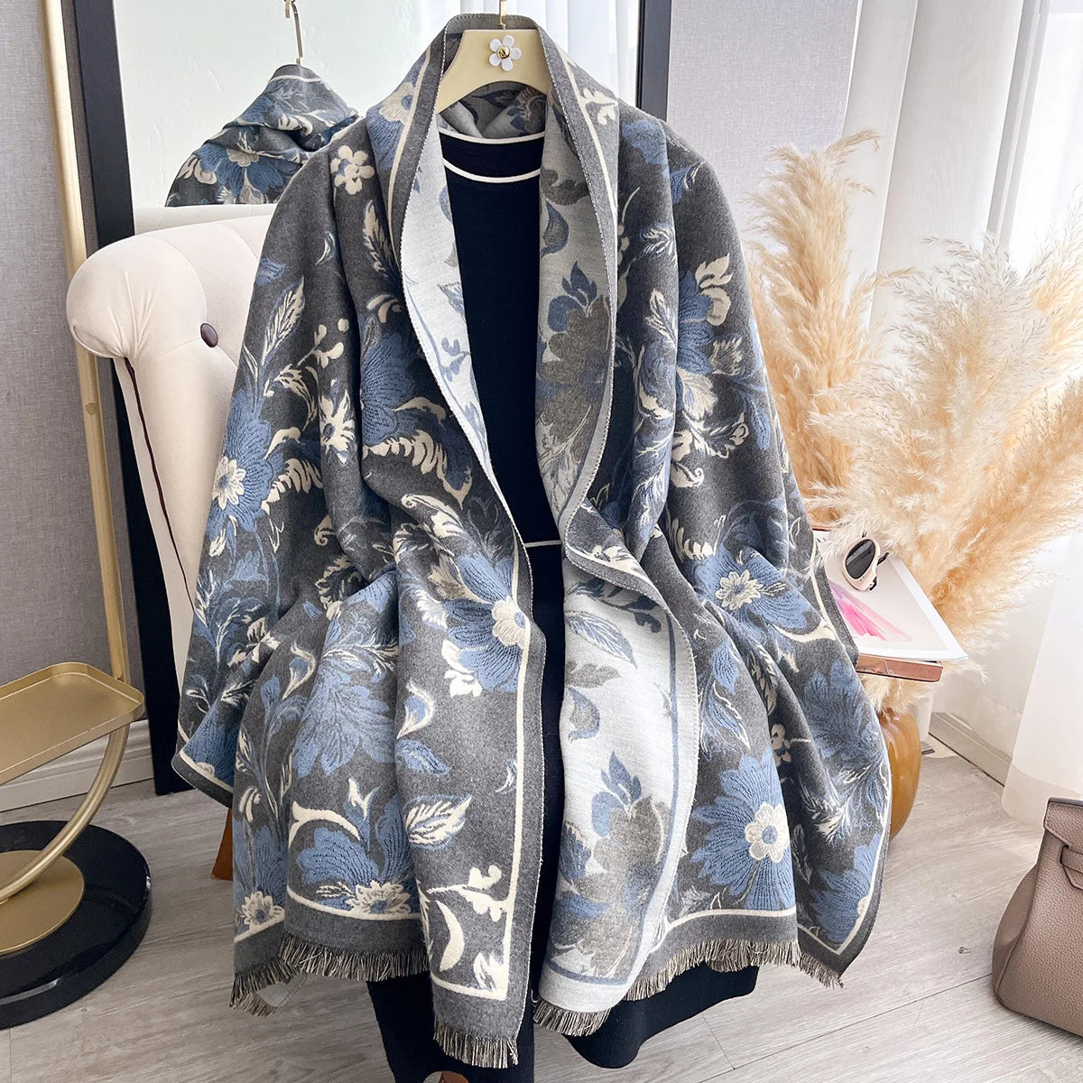 Luxury Winter Cashmere Scarf for Women Exquisite Floral Print Warm Pashmina Shawl Thick Cozy Blanket Wrap Foulard