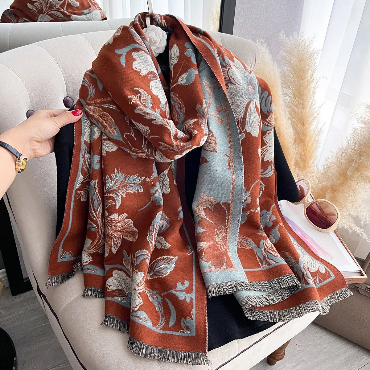 Luxury Winter Cashmere Scarf for Women Exquisite Floral Print Warm Pashmina Shawl Thick Cozy Blanket Wrap Foulard