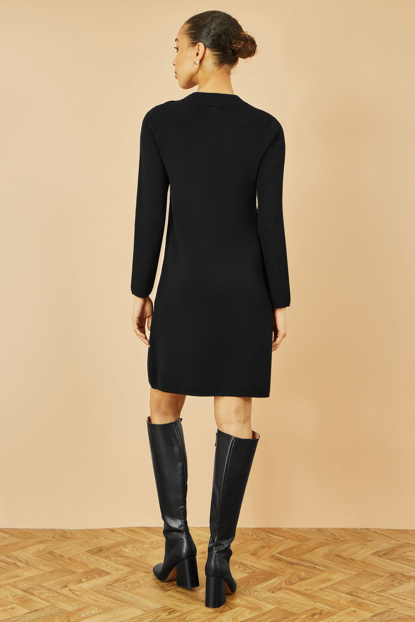 Yumi Black Knitted Tunic Dress With Gold Hardware Details
