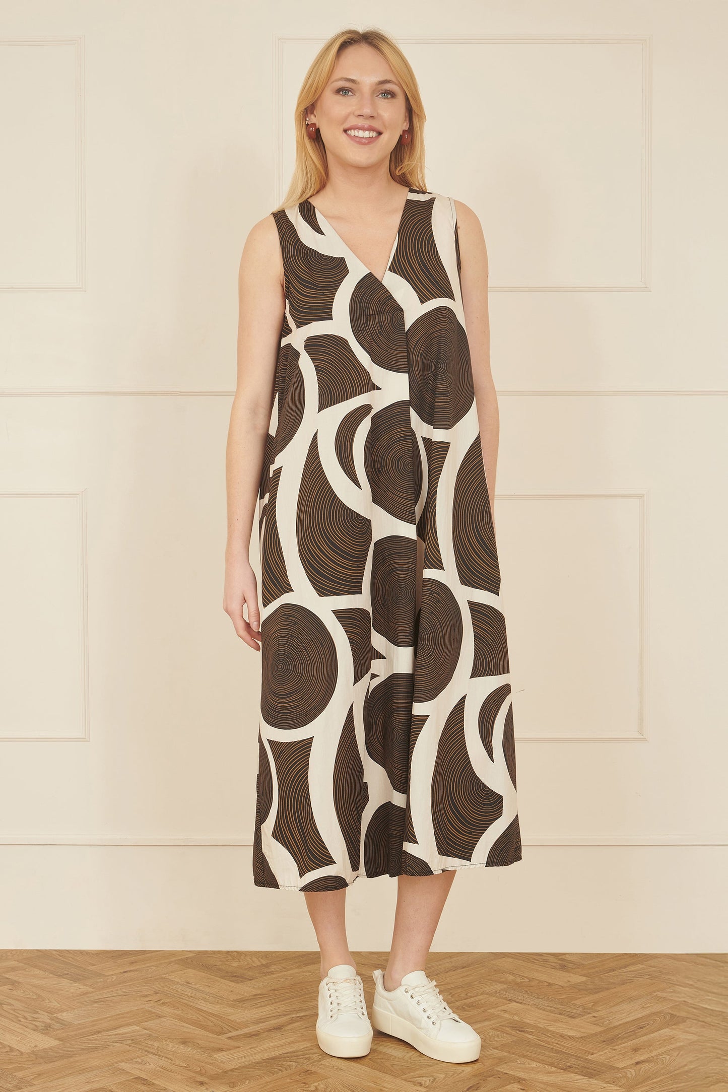 Yumi Brown Cotton Abstract Circle Trapeze Relaxed Midi Dress