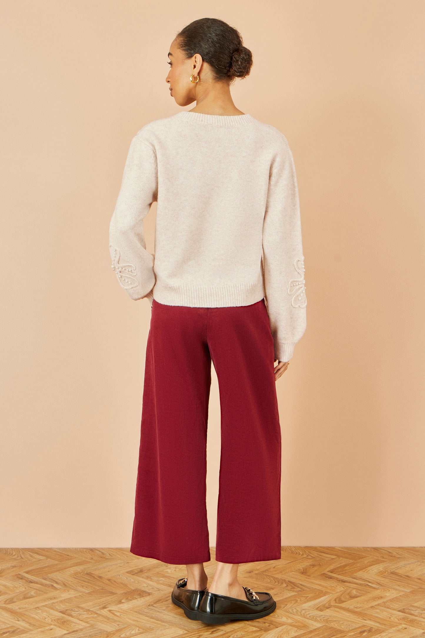 Yumi Oatmeal Knitted Jumper With Floral Applique