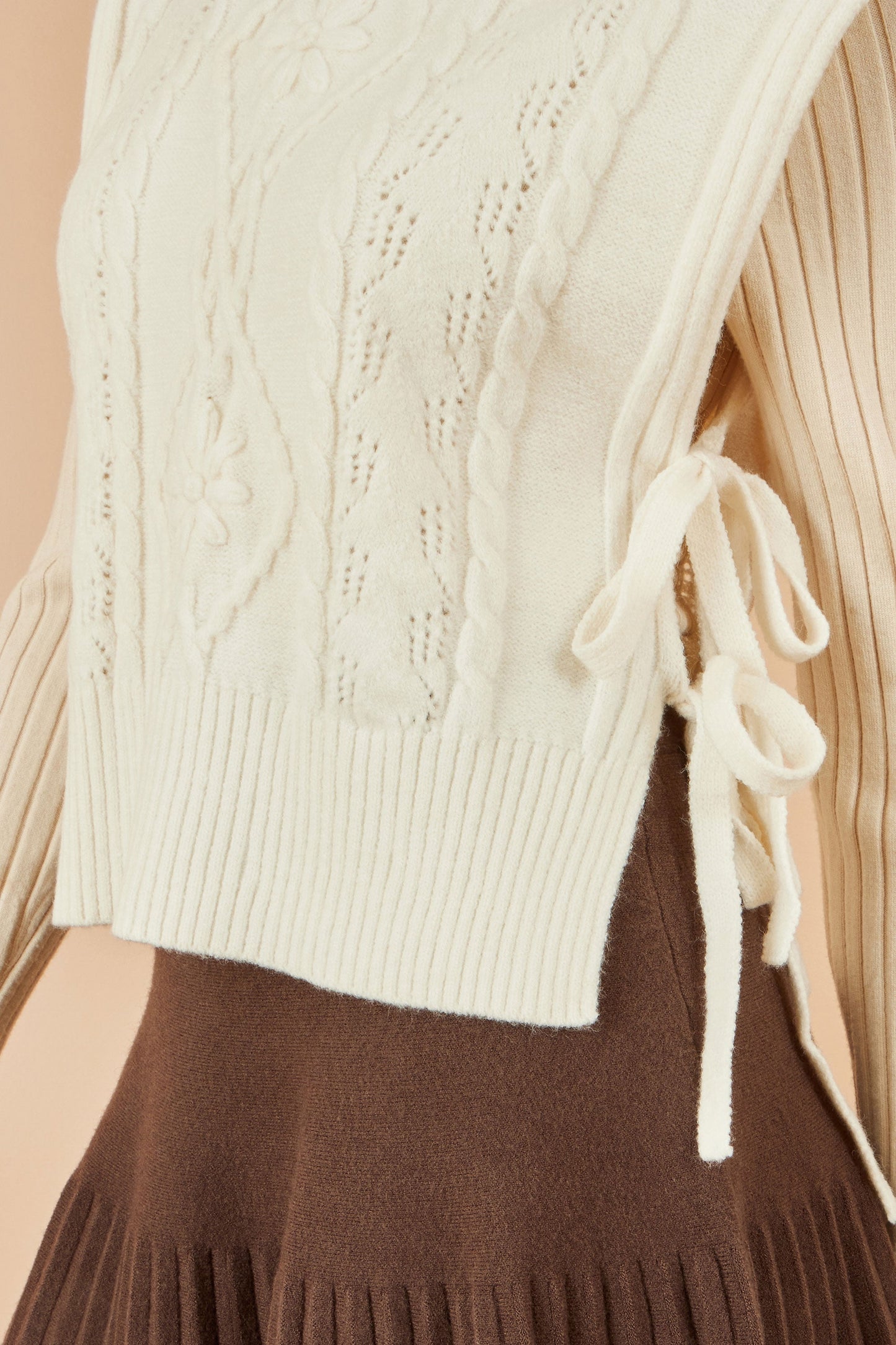Yumi Ivory Flower Cable Knit Tie Side Pullover