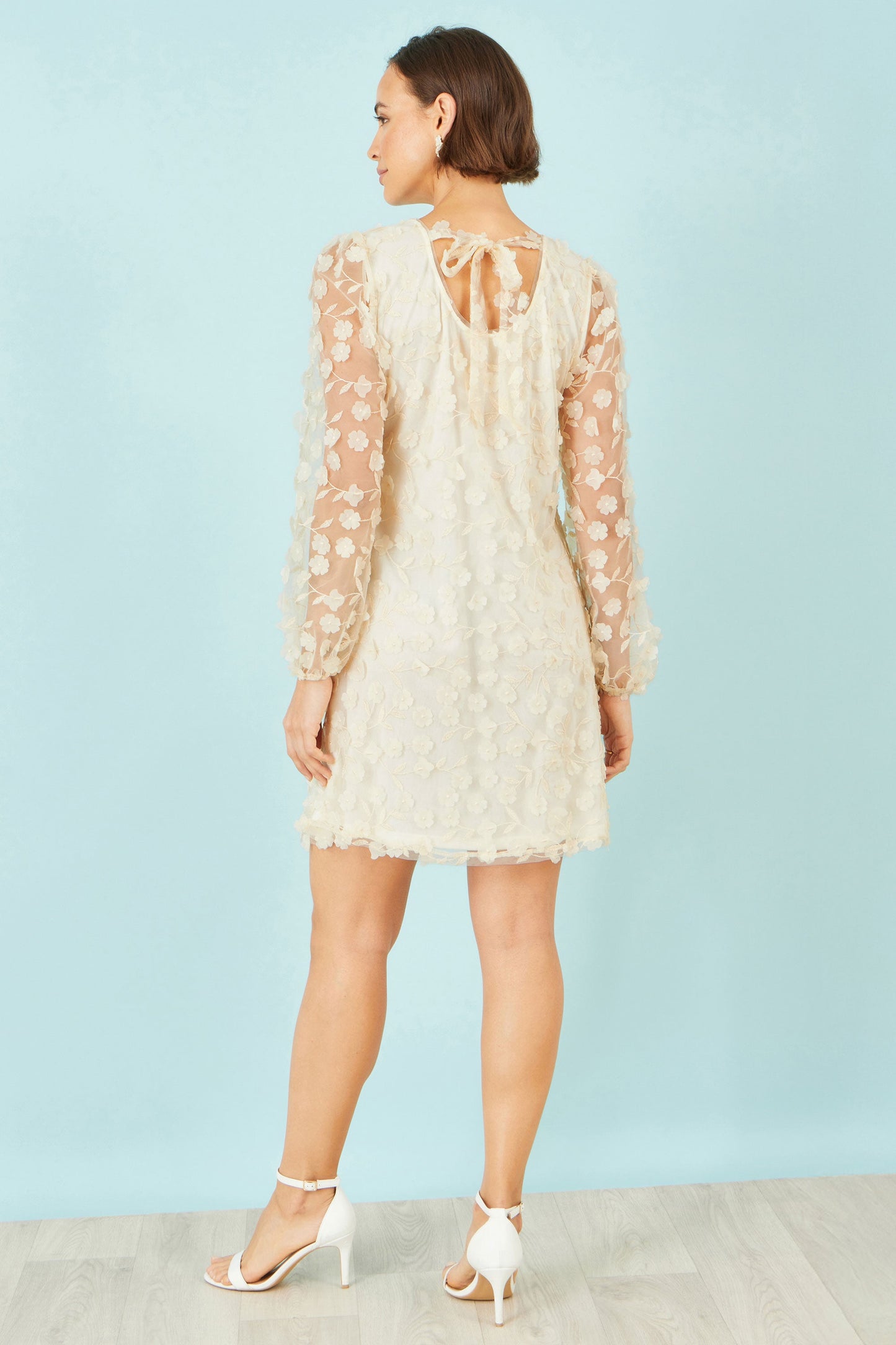 Yumi Ivory Long Sleeve Floral Applique Tunic