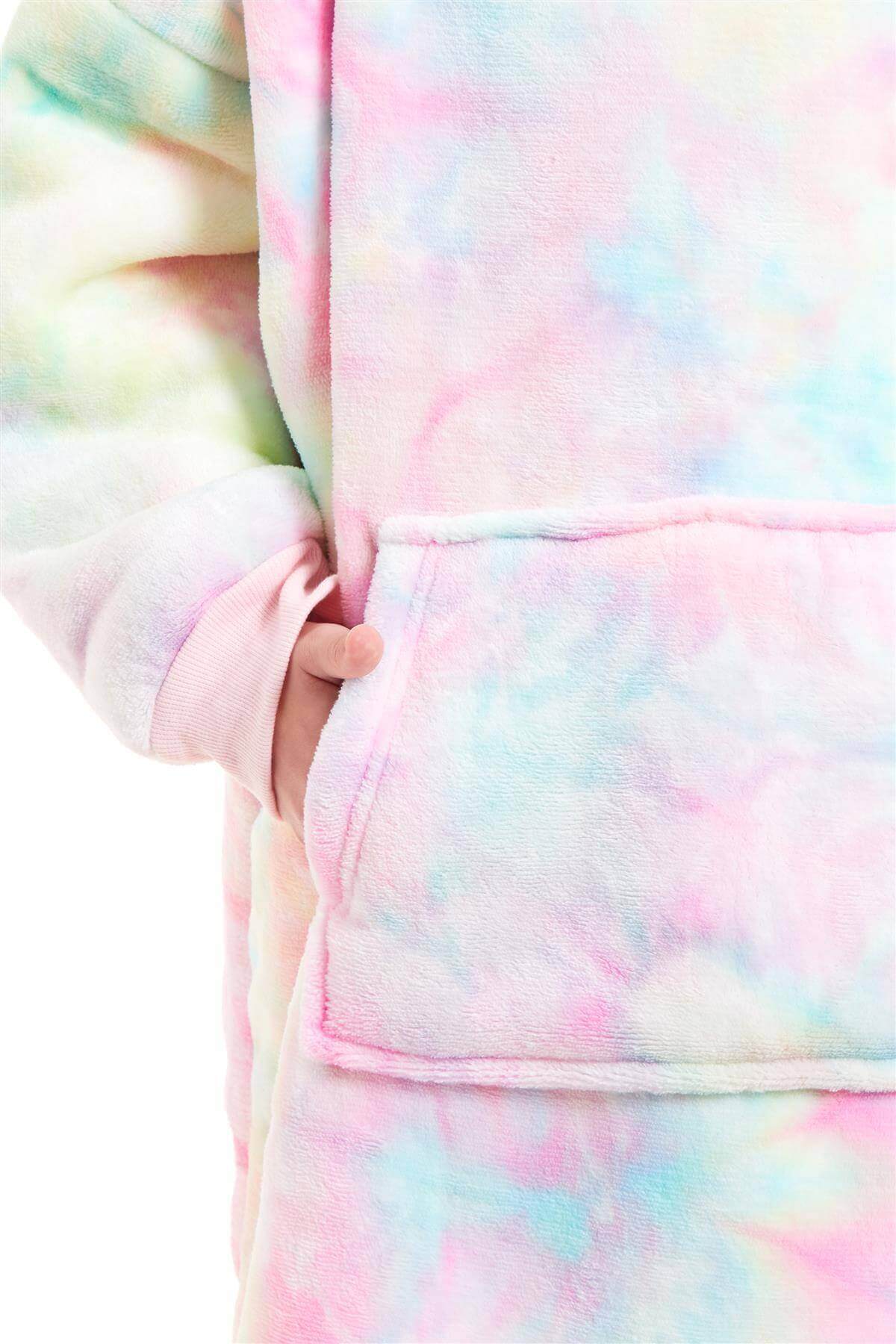 Kids Oversized Hooded Fleece Blanket with Reversible Sherpa Double Pocket Ultra-Soft Cozy Wearable Blanket for Lounging and Outdoor Ages 8-15 by Daisy Dreamer