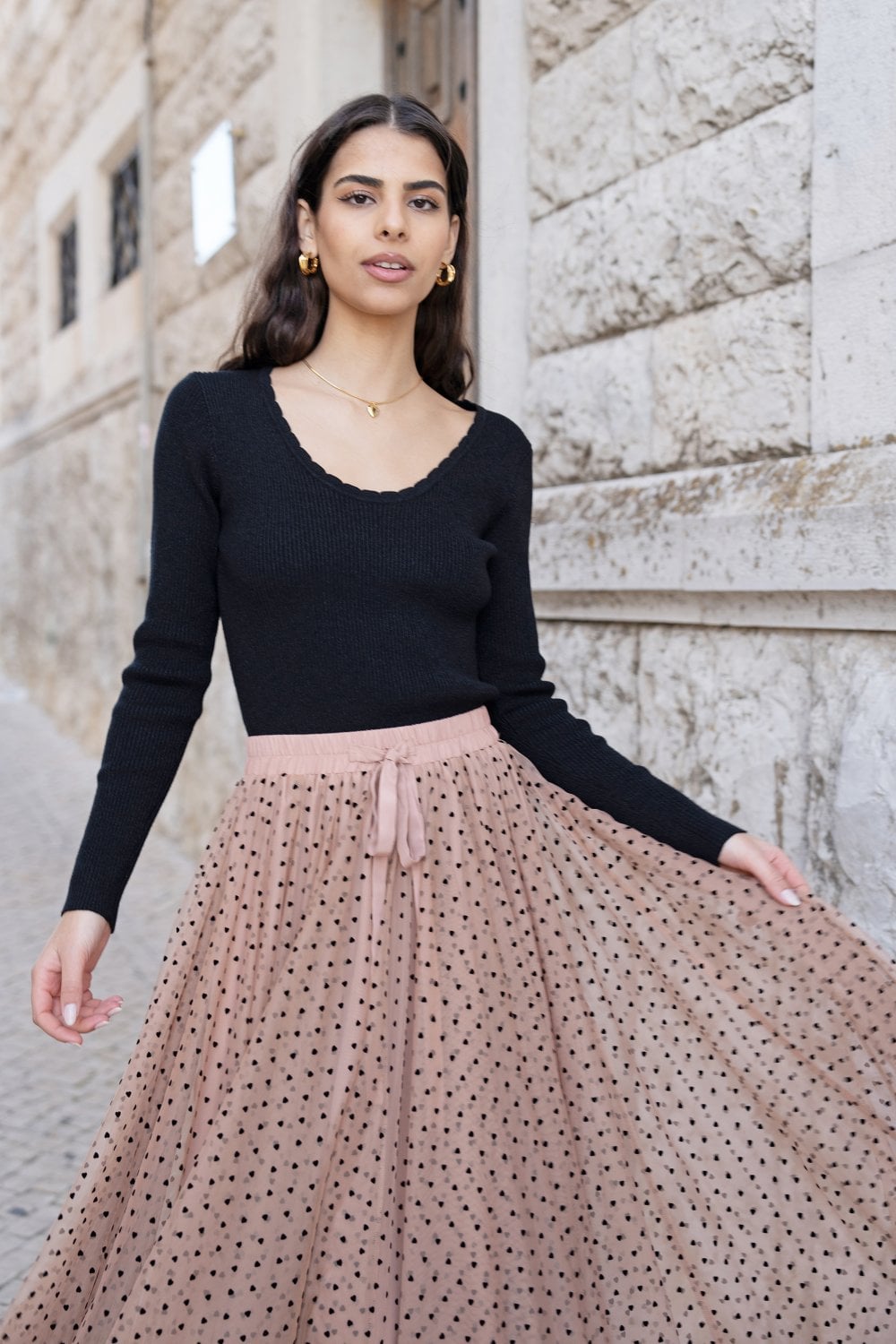 Yumi Black Metallic Knitted Ribbed Top