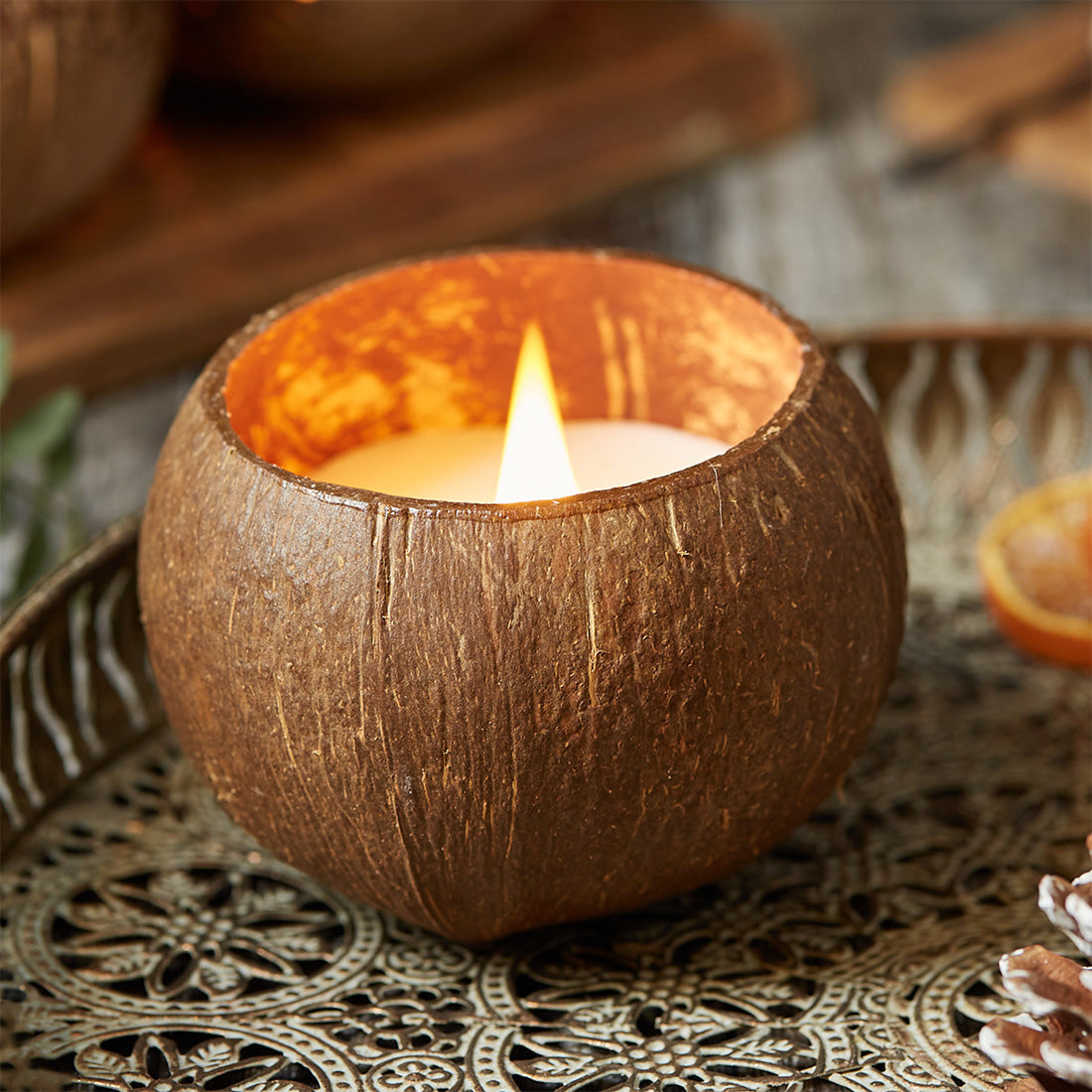 Coconut Shell Candle - Citrus Lime Scent-1