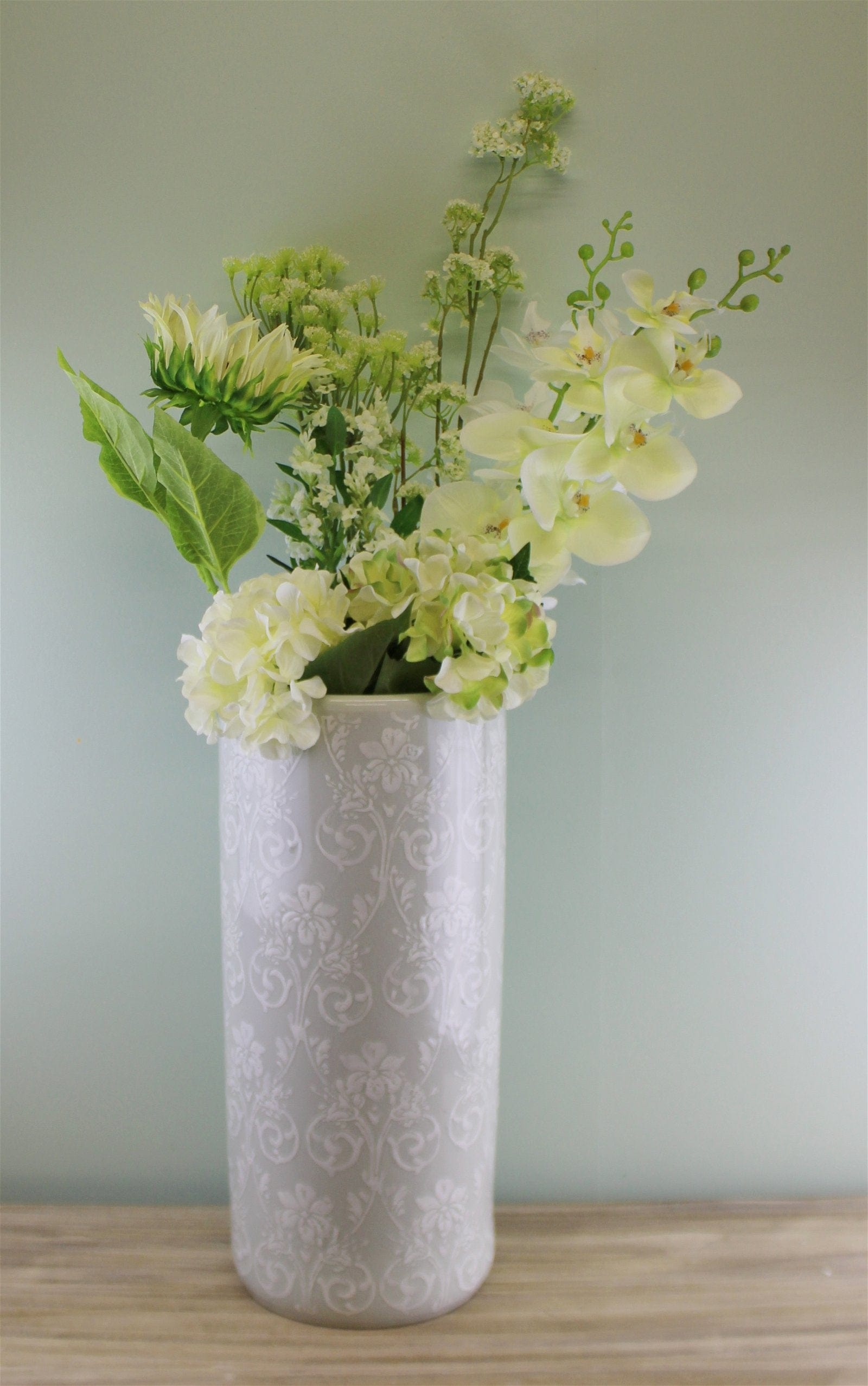 Single Hydrangea Spray, Cream & Green Flower, 49cm - Kaftan direct