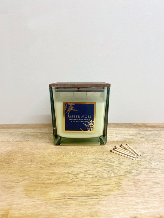Amber Moss Scented Candle With Wooden Lid - Kaftan direct