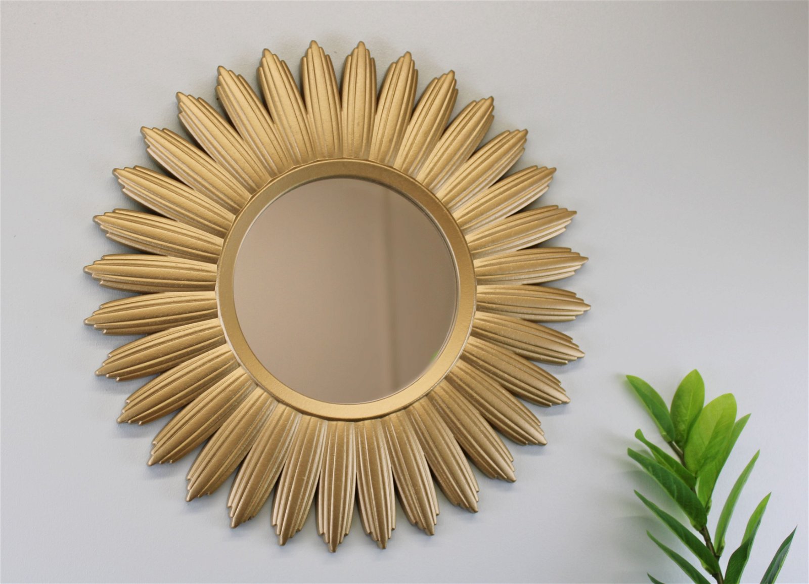 Large Gold Sunburst Mirror - Kaftan direct